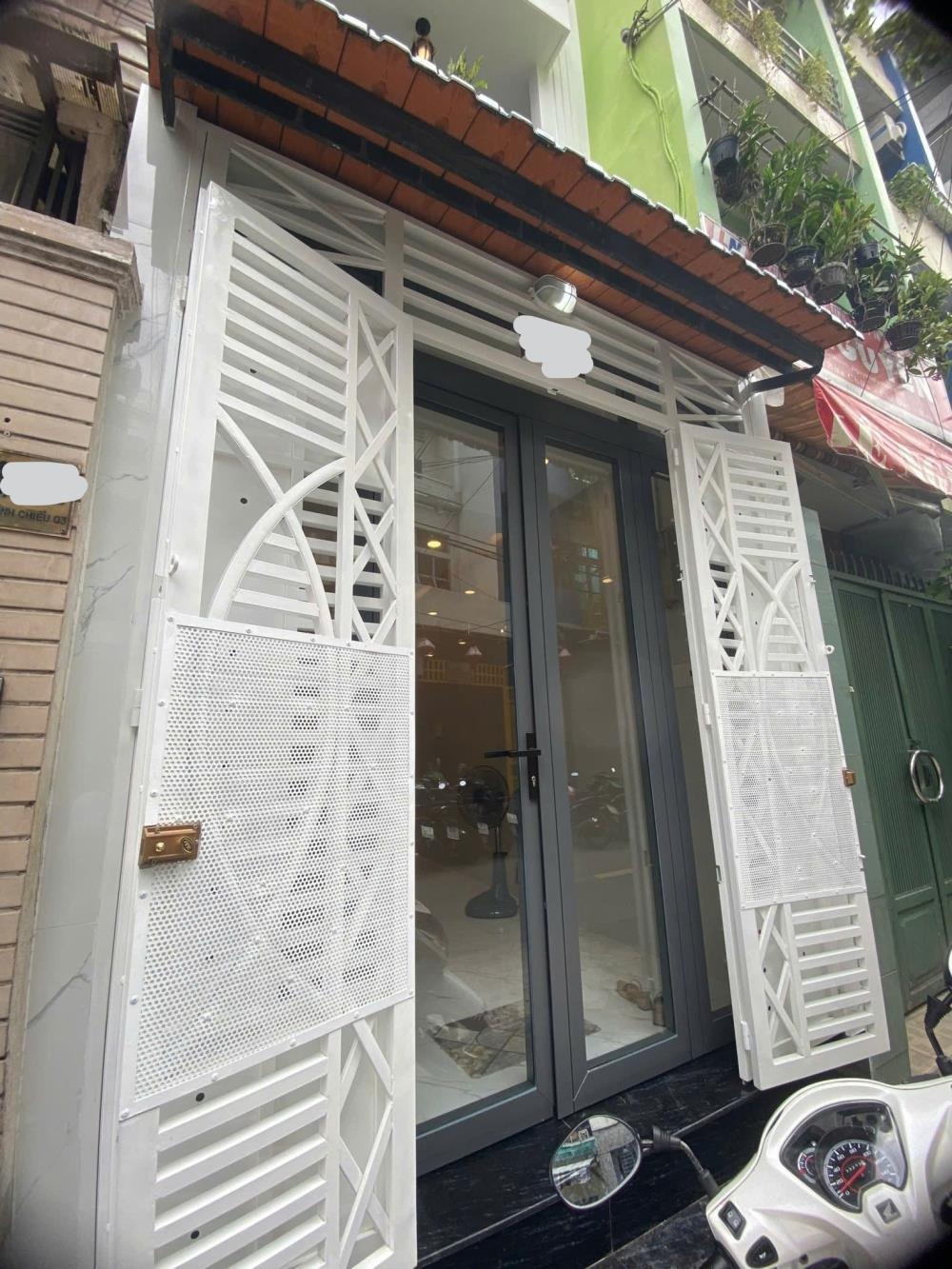 Bán Nhà Mặt Tiền Nguyễn Đình Chiểu, Quận 3 - Vị Trí Đẹp, Thu Nhập Cao