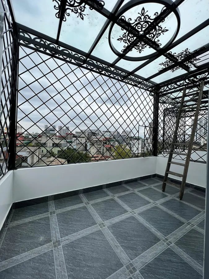 Bán Nhà Khương Đình 6 Tầng Thang Máy, 8.9 Tỷ - Vị Trí Vip, Gần Royal City