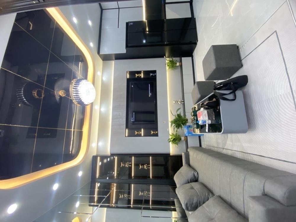 Nhà phố Trần Khát Chân - 30m2 - 4 tầng - Giá Tốt - Ô Tô Đỗ Cổng