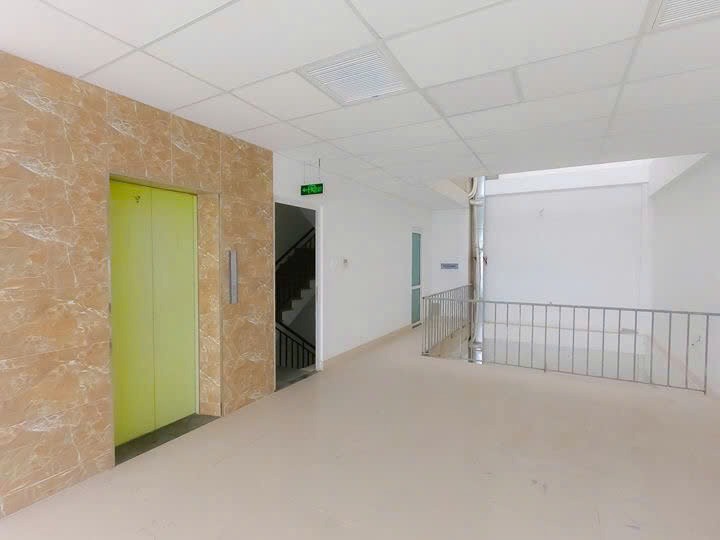 Bán nhà mặt tiền Phạm Văn Bạch, Tân Bình - 7x15m, 100m2, Giá 39 Tỷ
