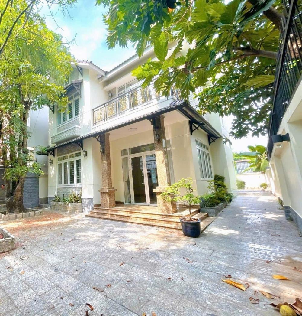Bán Biệt Thự Khu Thảo Điền - Quận 2 | 12x30m, 1 Lầu, Giá 60 Tỷ