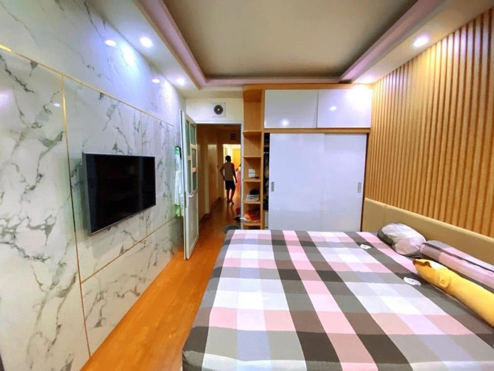 Bán nhà phân lô đầu phố Nguyễn Văn Lộc 46m2, 6 tầng, giá 13 tỷ - Ô tô vào nhà