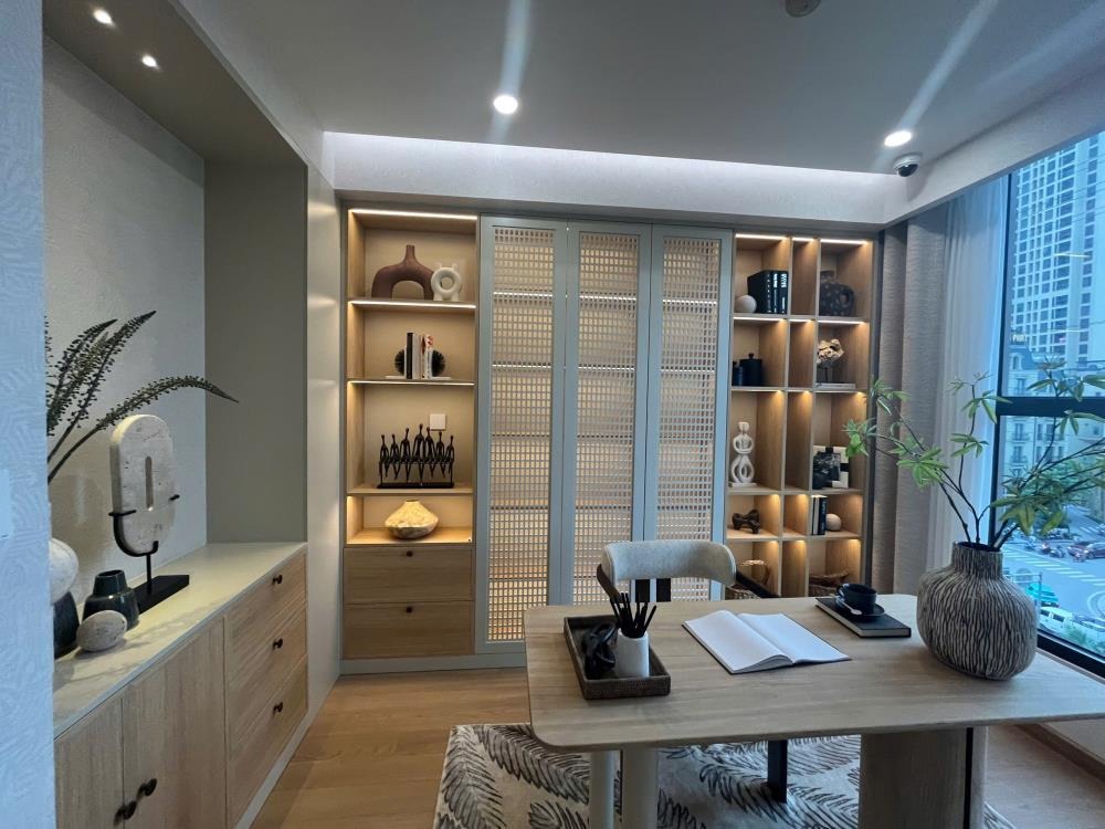 Bán Chung Cư The Charm Cao Cấp: Căn Góc 3PN, View Đẹp, Thiết Kế Tinh Tế