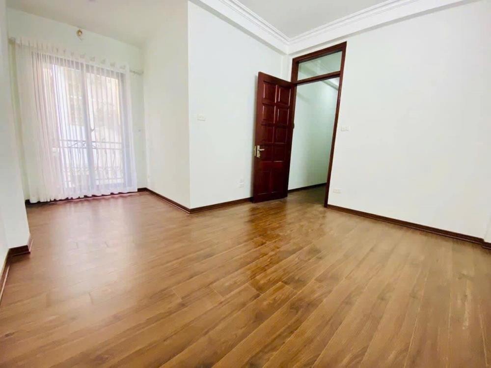 Bán nhà phân lô Nguyễn Hoàng - Kinh doanh đỉnh - Ô tô - Gần bến xe Mỹ Đình