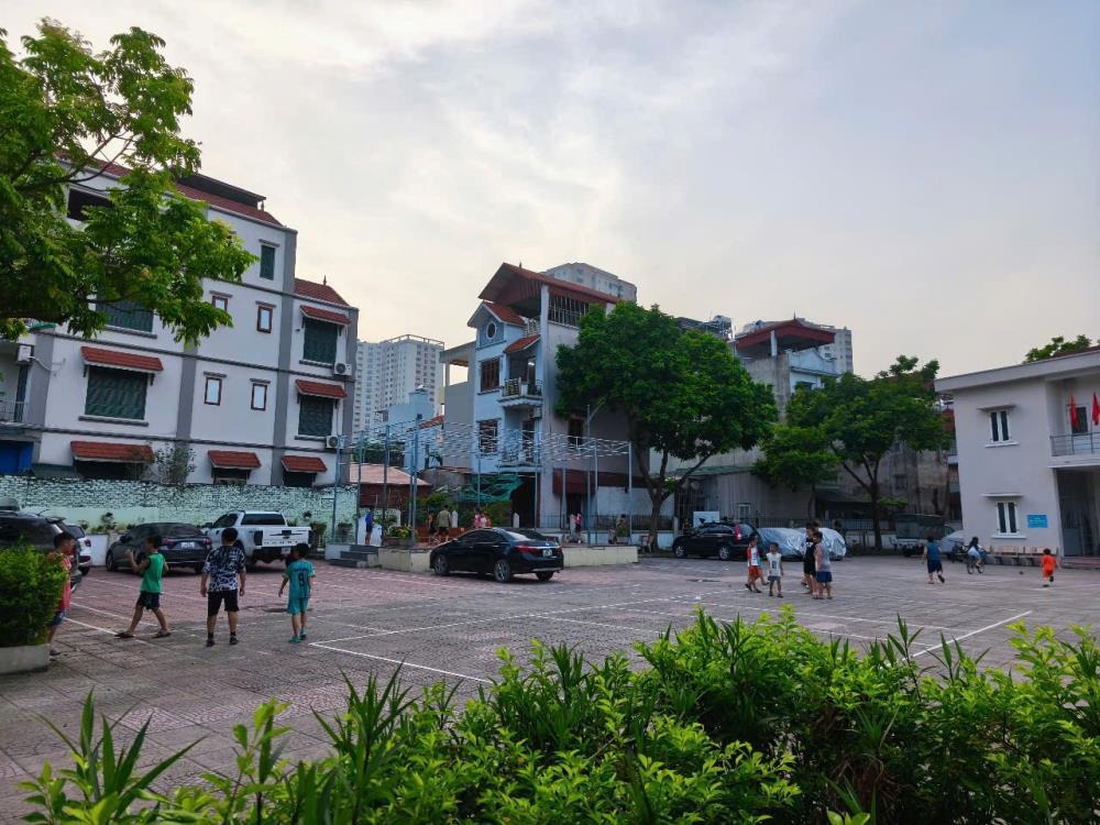Bán nhà 5 tầng xây mới 100% - Thạch Bàn, Long Biên - Diện tích 31m2