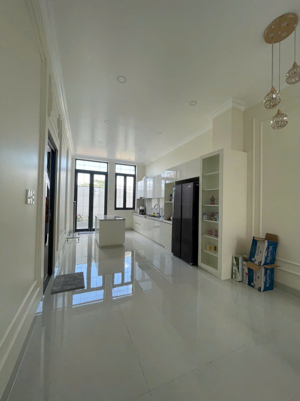 Biệt Thự Củ Chi: 245m2, 1 Lầu 4PN, 5WC - Giá 12.8 Tỷ