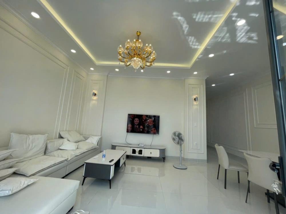 Biệt Thự Củ Chi: 245m2, 1 Lầu 4PN, 5WC - Giá 12.8 Tỷ
