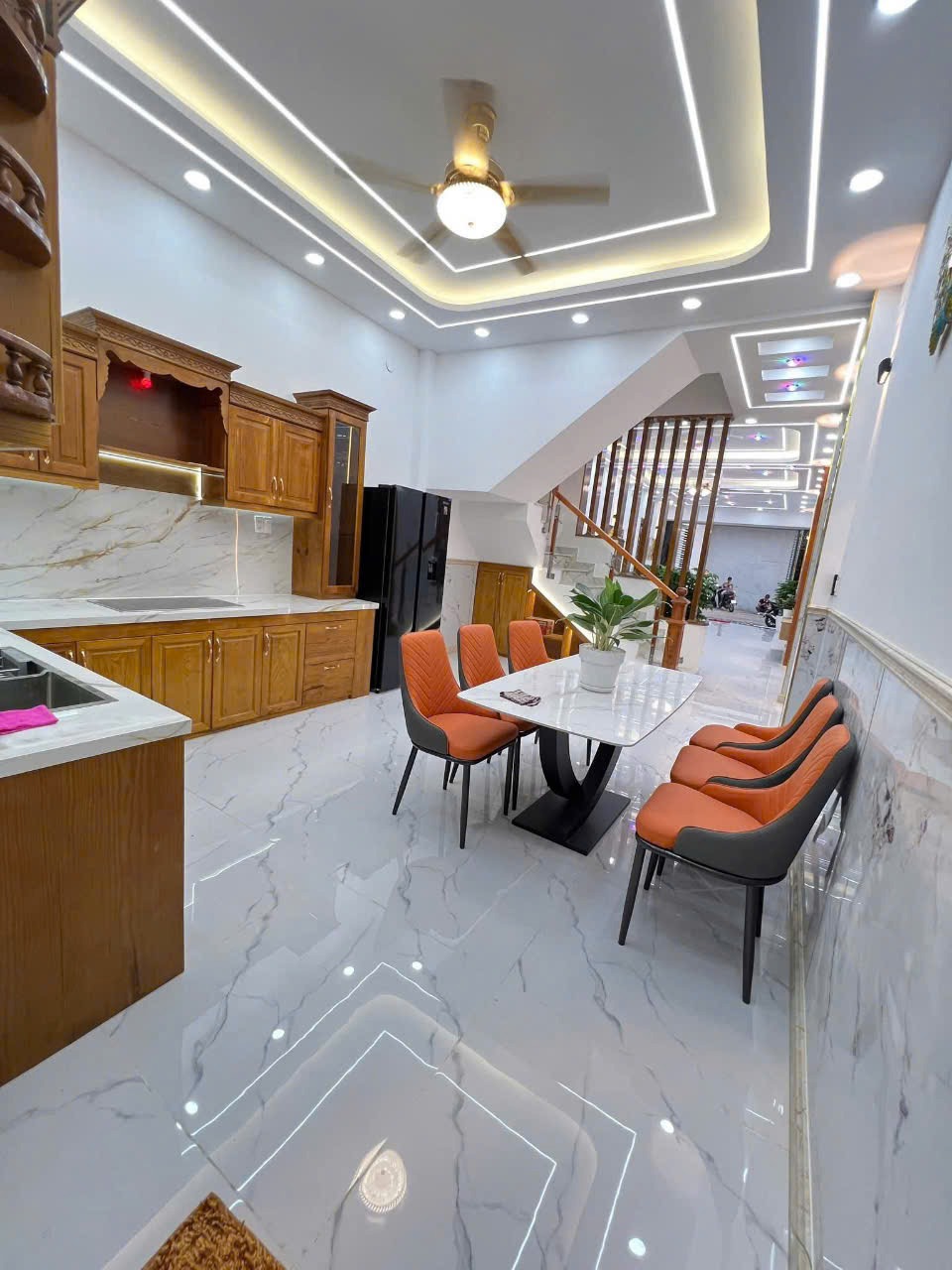 Nhà phố 2 Lầu, Sân Thượng - Vị trí Đắc Địa Quận 12 | 6.26 Tỷ