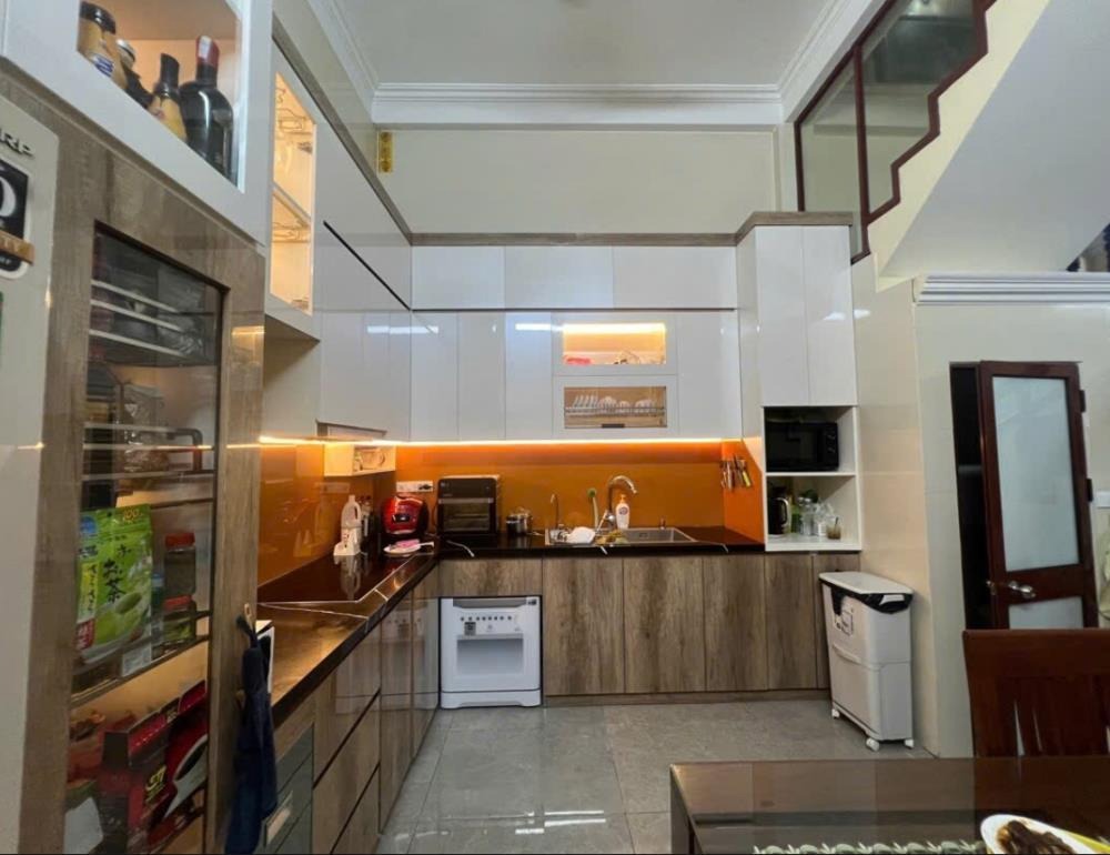 Siêu phẩm mặt phố Phạm Hồng Thái 57.4m2 x 5 tầng - Kinh doanh đỉnh - 2 mặt tiền