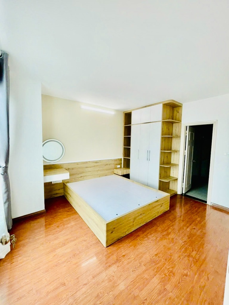 Chung Cư Cao Cấp Nguyễn Trãi - 3PN Full Nội Thất - Vị Trí Vàng Ngã Tư Sở