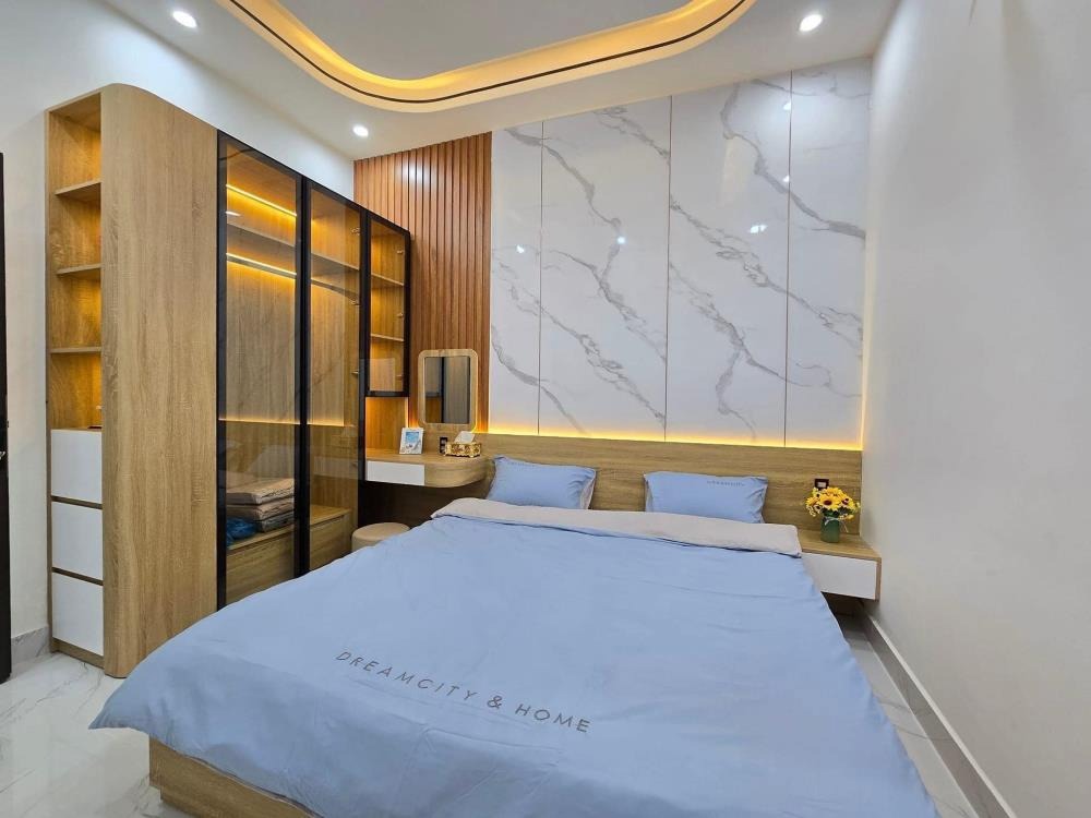 Bán nhà chính chủ Tô Hiến Thành, Quận 10 - 3 tỷ 325 - 60m²