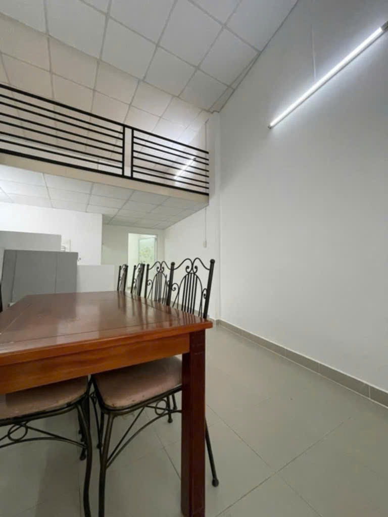 Bán nhà 56.6m² Quận 7 - 2PN, Giá 3.68 tỷ - Pháp lý chuẩn