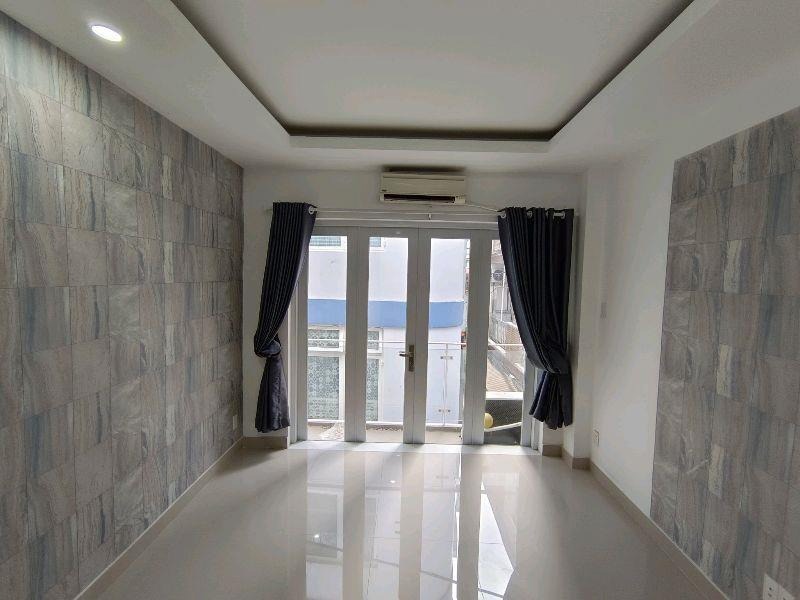 Bán Nhà Hẻm Xe Hơi Quận 10: 3 Tầng, Vị Trí Đắc Địa, Pháp Lý Sổ Hồng