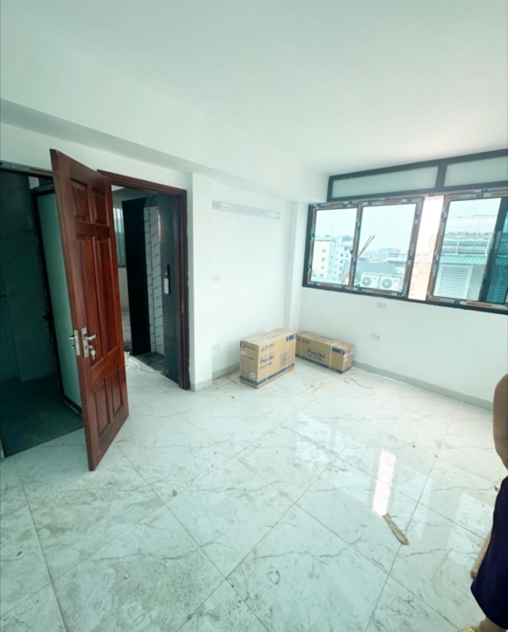Nhà phố 6 tầng thang máy - 9 phòng khép kín - 40m2 - Vị trí đắc địa