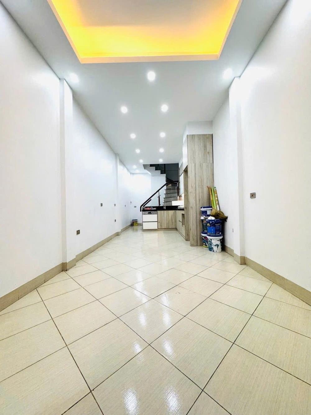 Siêu phẩm Hoàng Văn Thái 30.4m2 x 5 tầng, Lô Góc, Ngõ Ô Tô