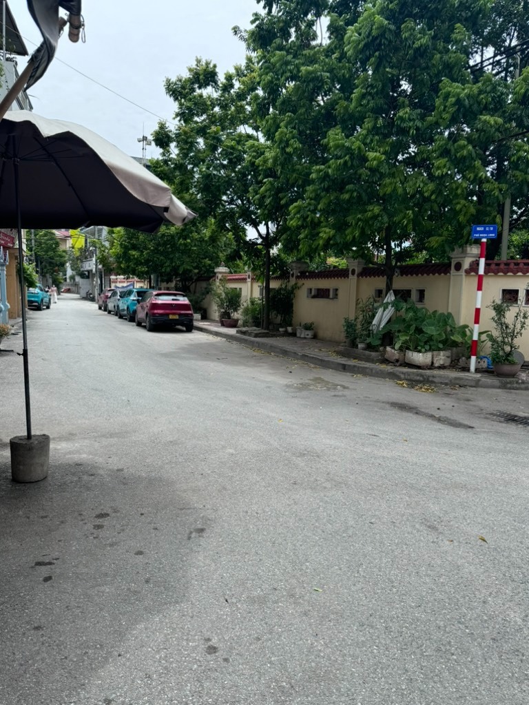 Bán nhà cầu Diễn 5 tầng 1 tum, thang máy, ô tô đỗ cổng - Giá tốt