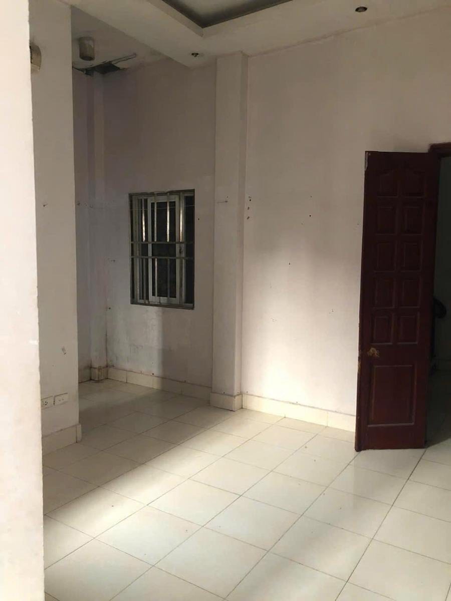 Bán nhà Ba Đình giá tốt - 6 tầng, 63.6m², gần Lăng Bác, giao thông thuận tiện