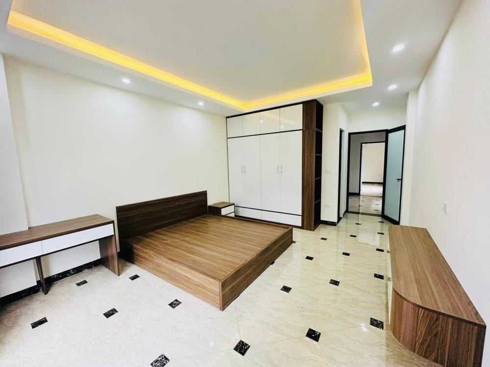 Siêu phẩm phố Lụa Hà Đông: Lô góc 35m x 5T, Xây mới full nội thất, Giá 6 tỷ XX