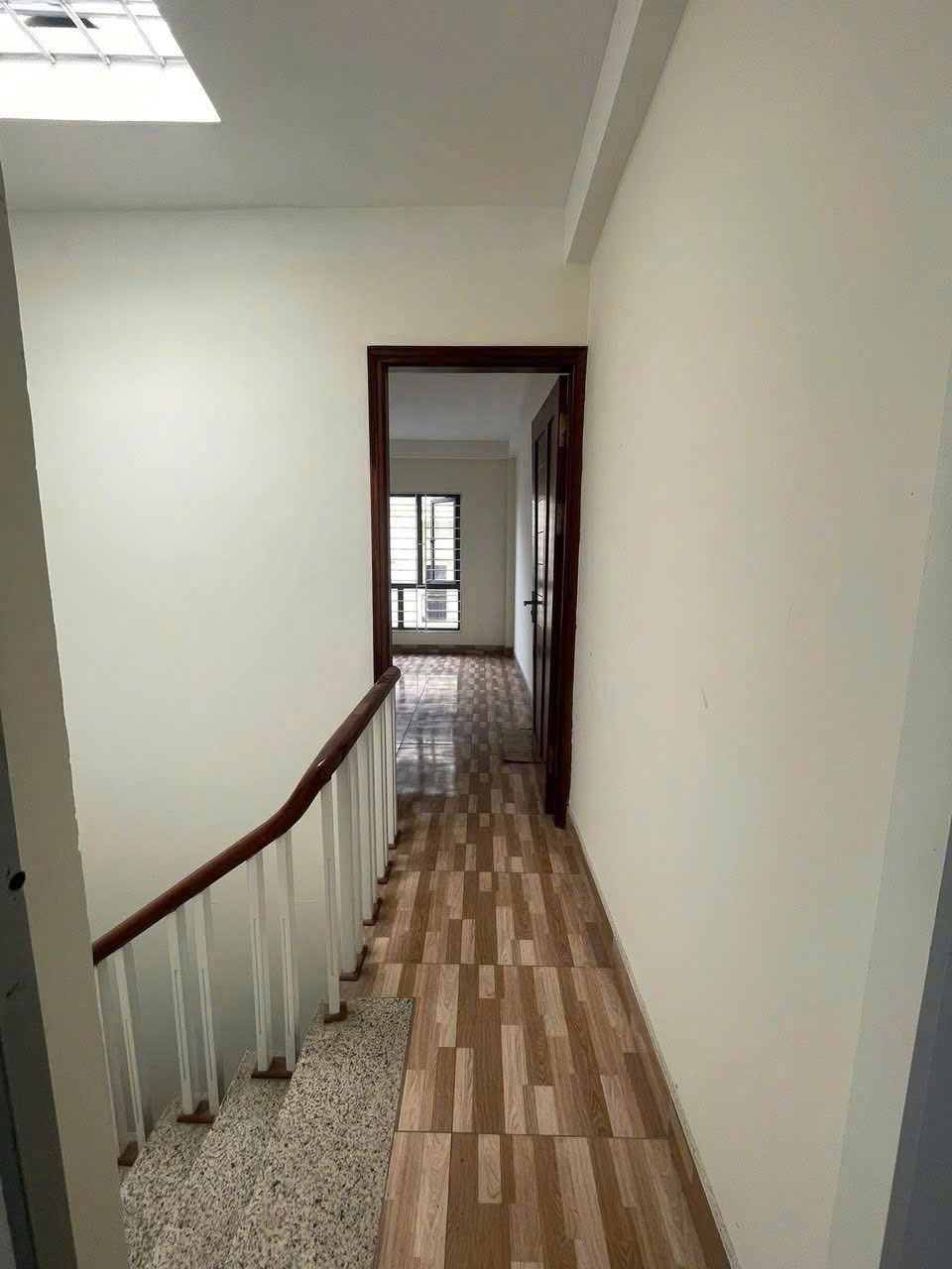 Bán nhà lô góc Kim Giang, Sát KĐT Linh Đàm - Dòng Tiền Tốt