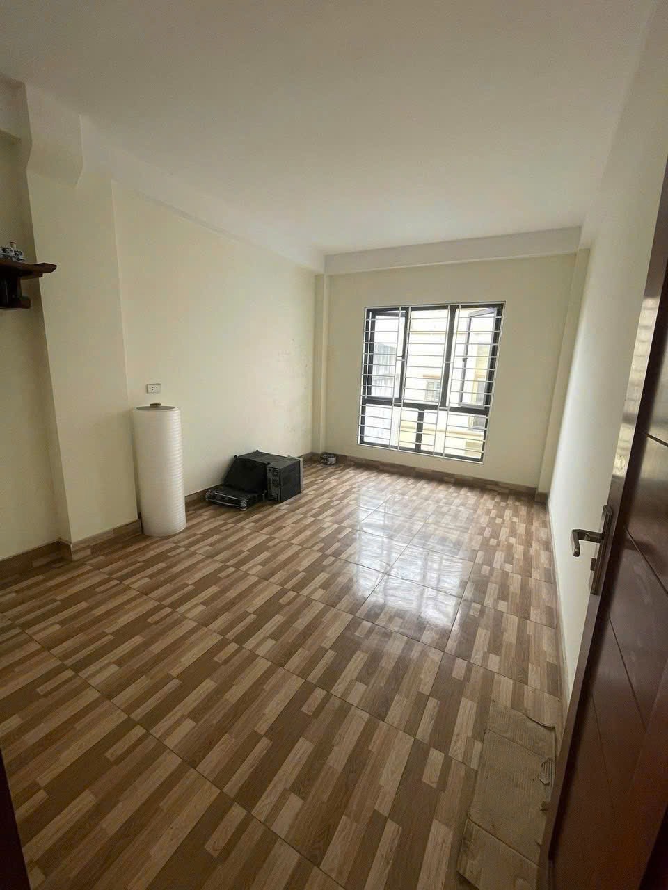 Bán nhà lô góc Kim Giang, Sát KĐT Linh Đàm - Dòng Tiền Tốt