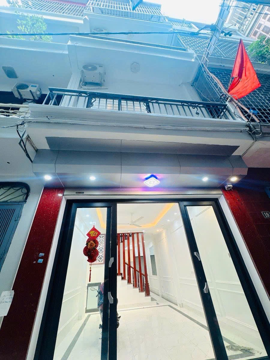 Bán nhà ngõ 3 Thái Hà 45m² - Vị trí đẹp, Giá 14.5 tỷ