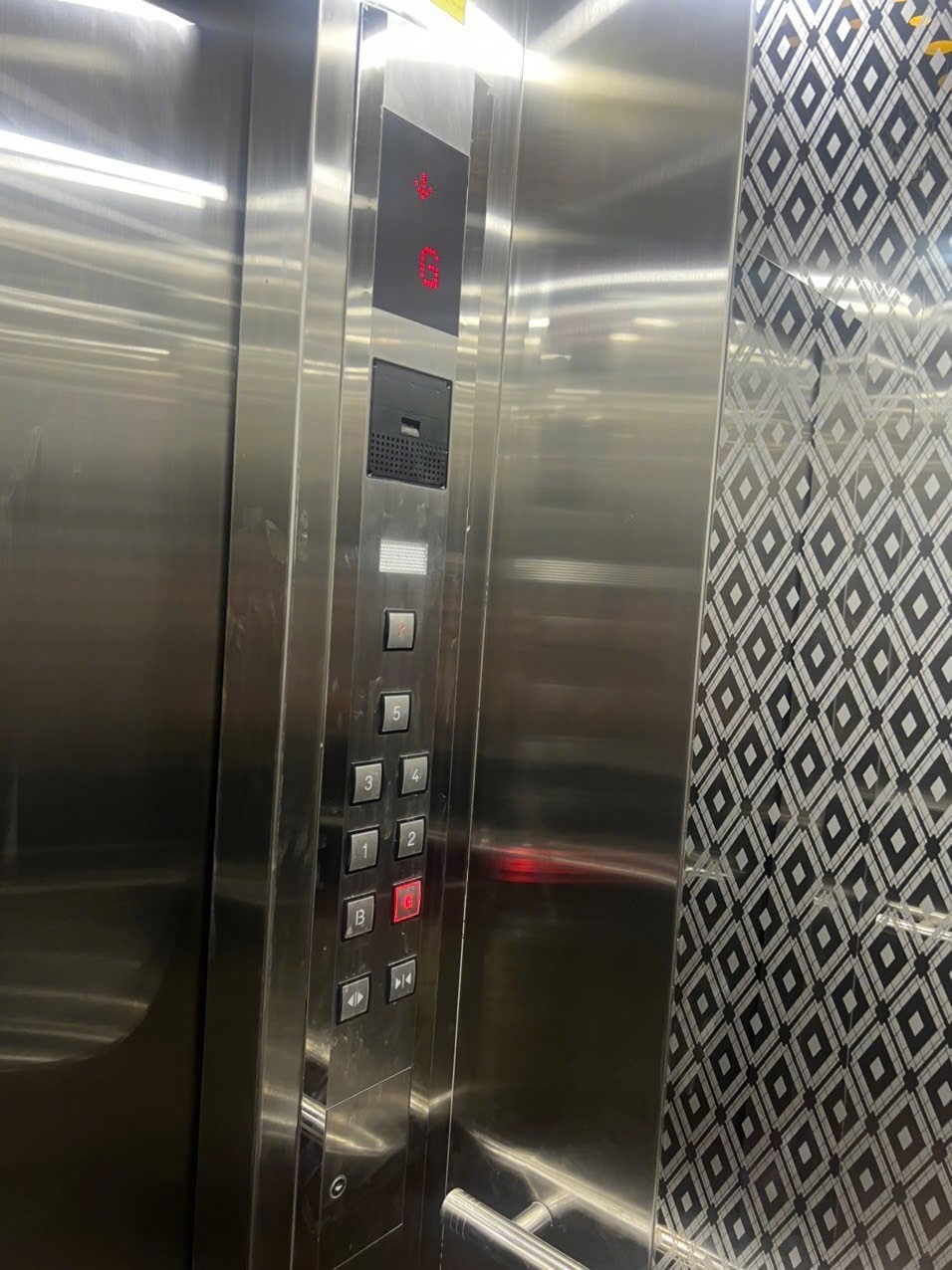 Nhà 133m2, 7 Tầng, 23 Phòng, Lê Đức Thọ, Gò Vấp - Cho Thuê Khoán 80tr/tháng - 22.2 tỷ