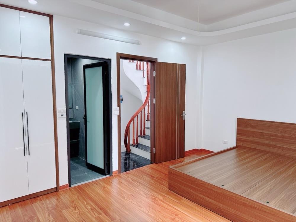 Nhà Mới Minh Khai 33m² Full Nội Thất - 30m Đến Phố