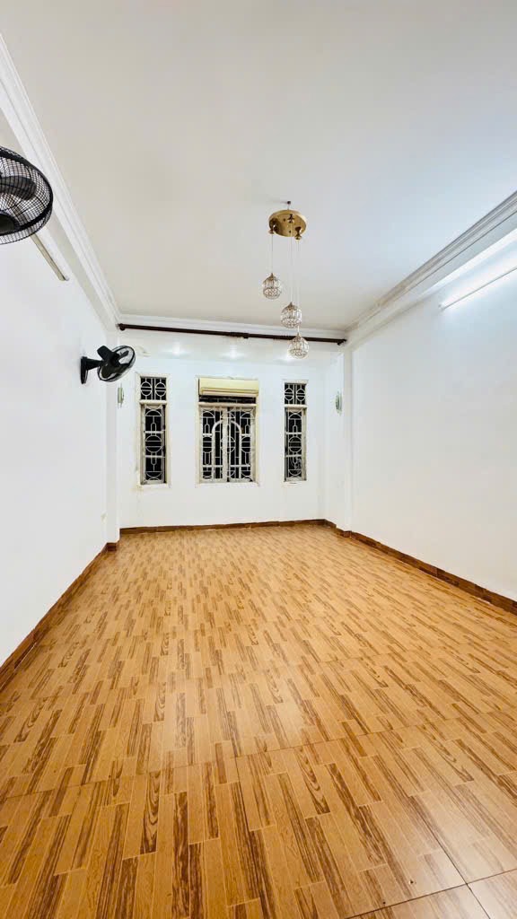 Phân Lô VIP Tây Sơn - Ngõ Thông, Ô Tô Vào Nhà, Vừa Ở Vừa Kinh Doanh