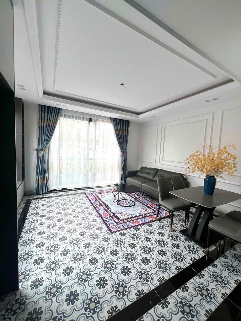 Siêu phẩm 65m2, 5 Tầng, 6 tỷ - Vị Trí Đẹp, An Ninh Tốt, Thanh Xuân