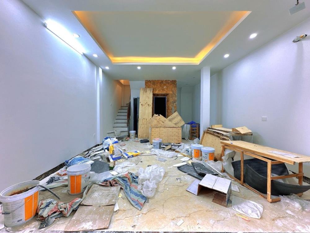 Siêu phẩm phân lô - liền kề VIP Cạnh Lâu Đài Dát Vàng Hoàng Quốc Việt