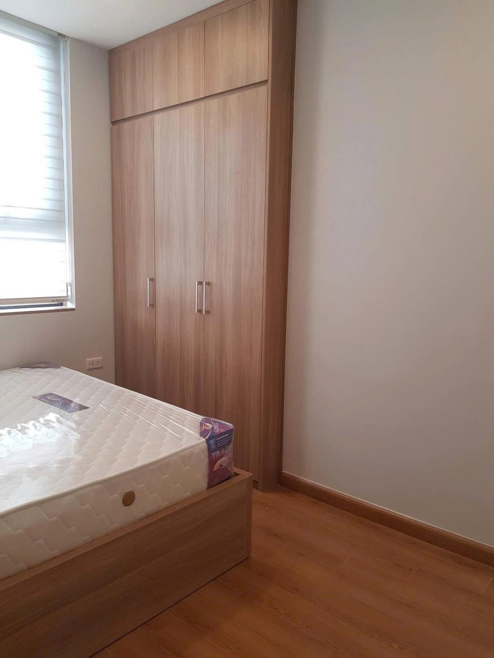 Căn Hộ Cao Cấp Center Point 219 Trung Kính: 71m2, 2PN, Full Nội Thất, Giá 6.6 Tỷ
