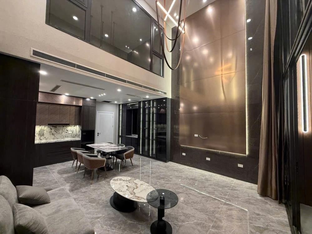 Bán nhà 6 tầng Nguyễn Văn Cừ, Long Biên: 85m², MT 5m, Nở hậu, Giá 20.6 tỷ