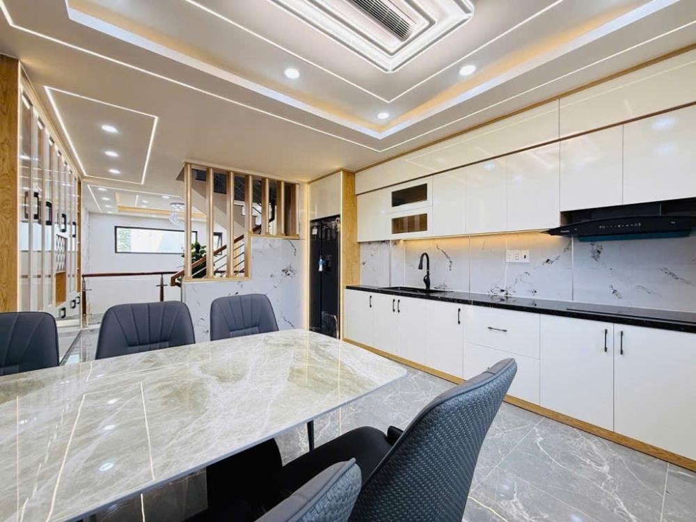 Nhà Mới 5 Tầng, 6 Tỷ - Gò Vấp | Vị Trí Đẹp, Tiện Ích Vượt Trội