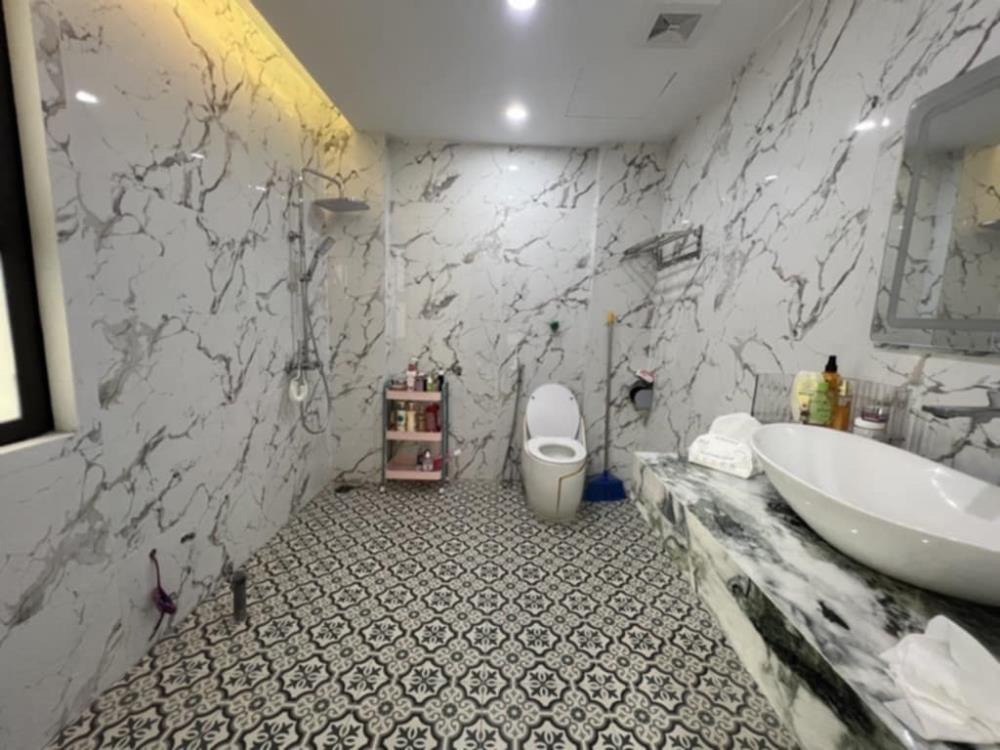 Bán Nhà Phố Khương Hạ 7 Tầng, Thang Máy, Ô Tô Trong Nhà
