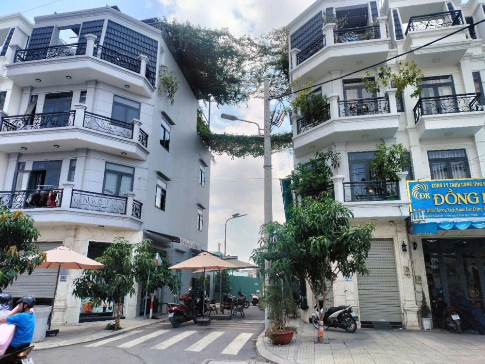 Nhà Mới Bảo Tân Residence - 1 Trệt 3 Lầu - Giá 6.7 Tỷ