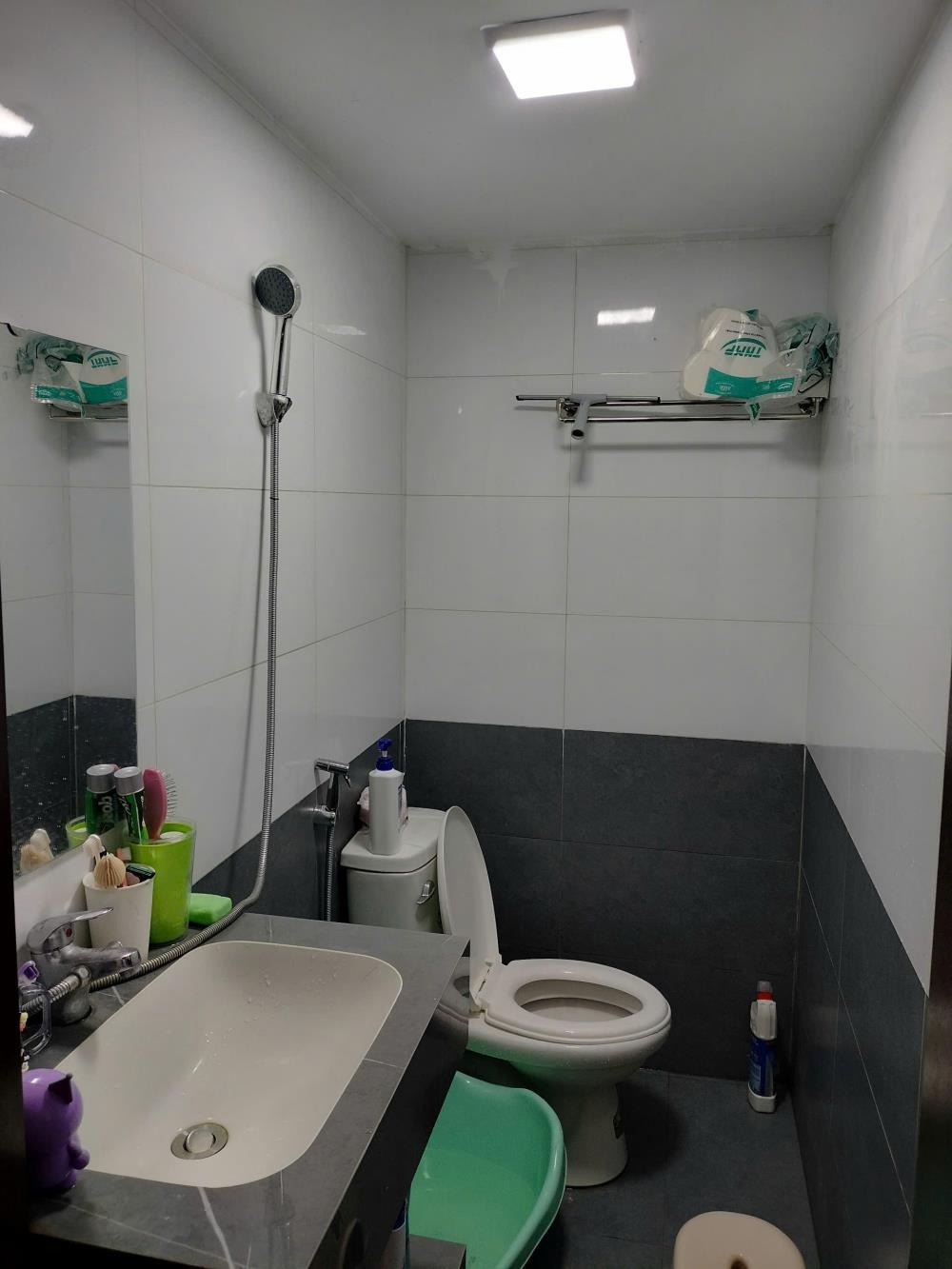 Bán nhà sân vườn 60m2 gần Hồ Mỗ Lao, Hà Đông - Full nội thất, 13.5 tỷ