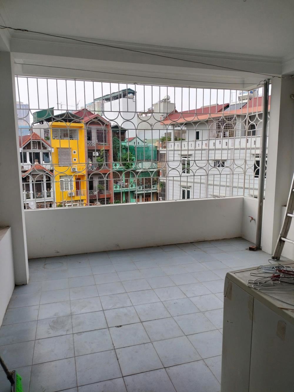 Bán nhà sân vườn 60m2 gần Hồ Mỗ Lao, Hà Đông - Full nội thất, 13.5 tỷ