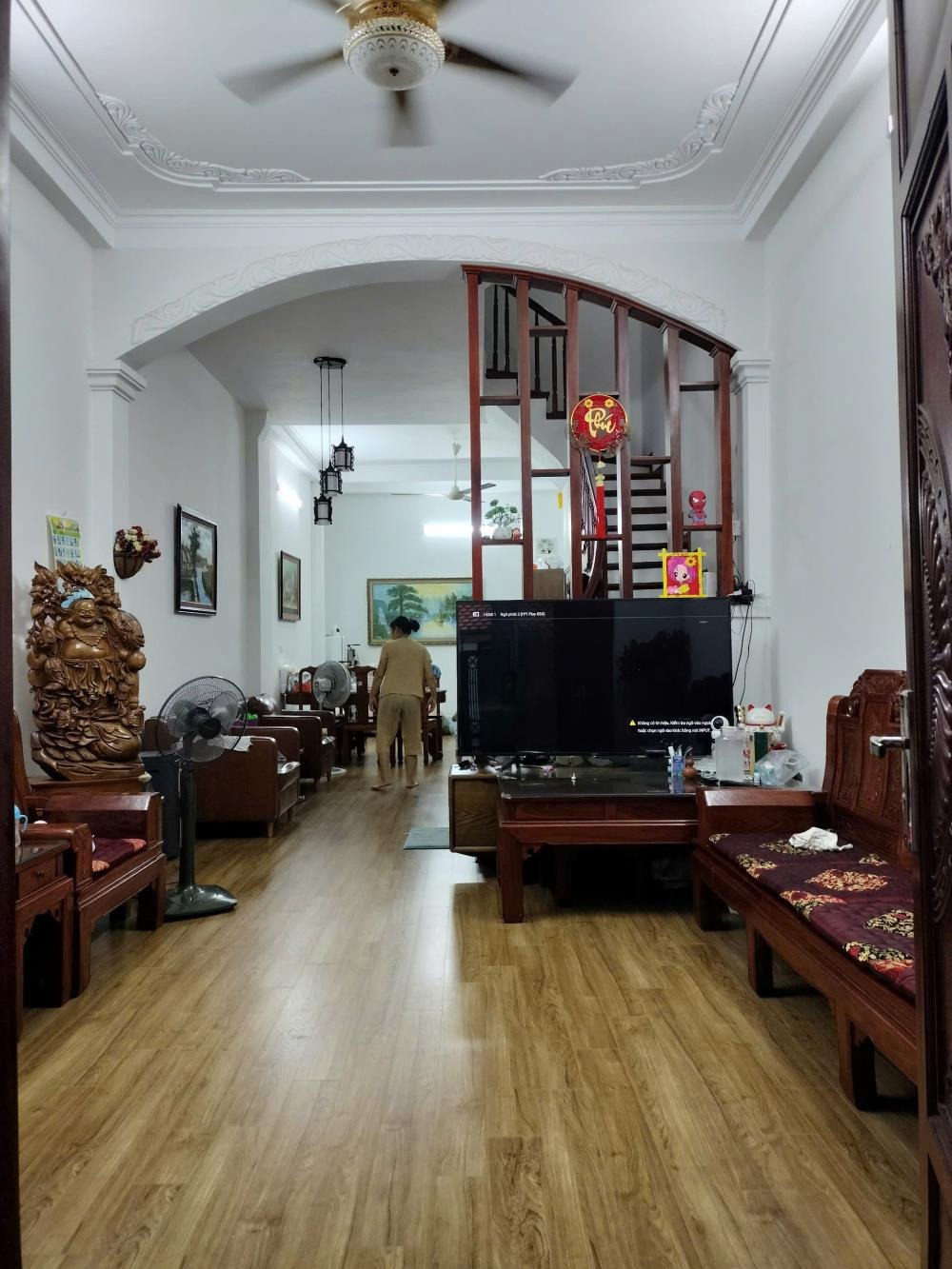 Bán nhà sân vườn 60m2 gần Hồ Mỗ Lao, Hà Đông - Full nội thất, 13.5 tỷ