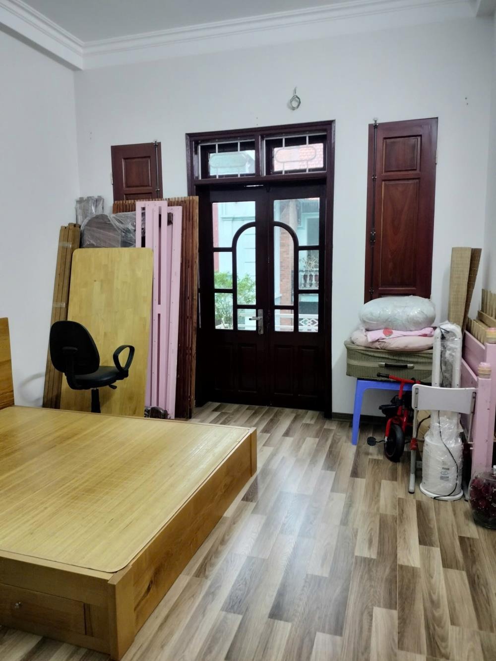 Bán nhà sân vườn 60m2 gần Hồ Mỗ Lao, Hà Đông - Full nội thất, 13.5 tỷ