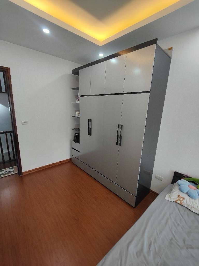 Bán nhà Xuân Phương - Gần FPT - 41m2 Lô Góc - Thoáng Sáng - 8.5 Tỷ