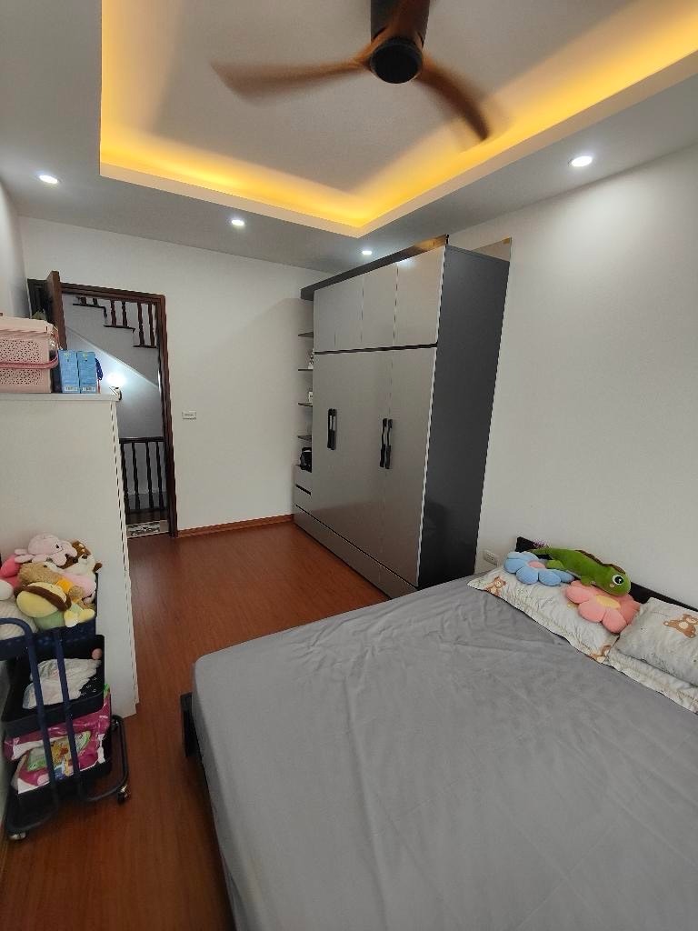 Bán nhà Xuân Phương - Gần FPT - 41m2 Lô Góc - Thoáng Sáng - 8.5 Tỷ
