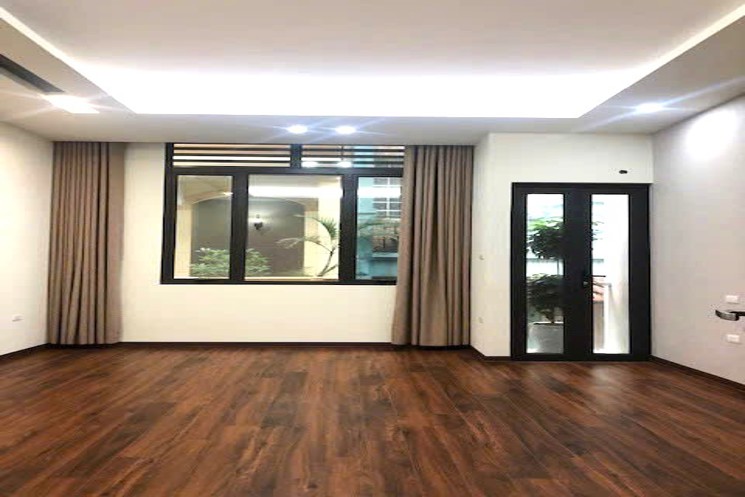 Cho Thuê NR, Doãn Kế Thiện, Cầu Giấy, 50m2 x 5T, Oto tránh vỉa hè, KD VP, nhà mới, 20tr