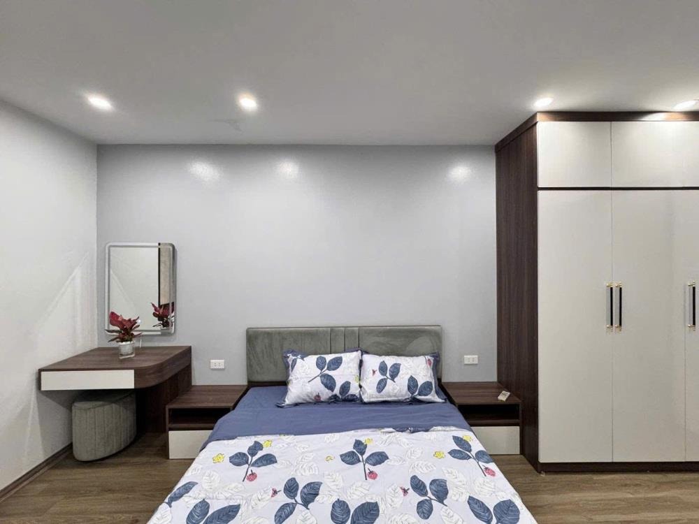 Bán Nhà Đẹp Nguyễn Chí Thanh, Đống Đa - 25m², 6.65 Tỷ - Full Nội Thất