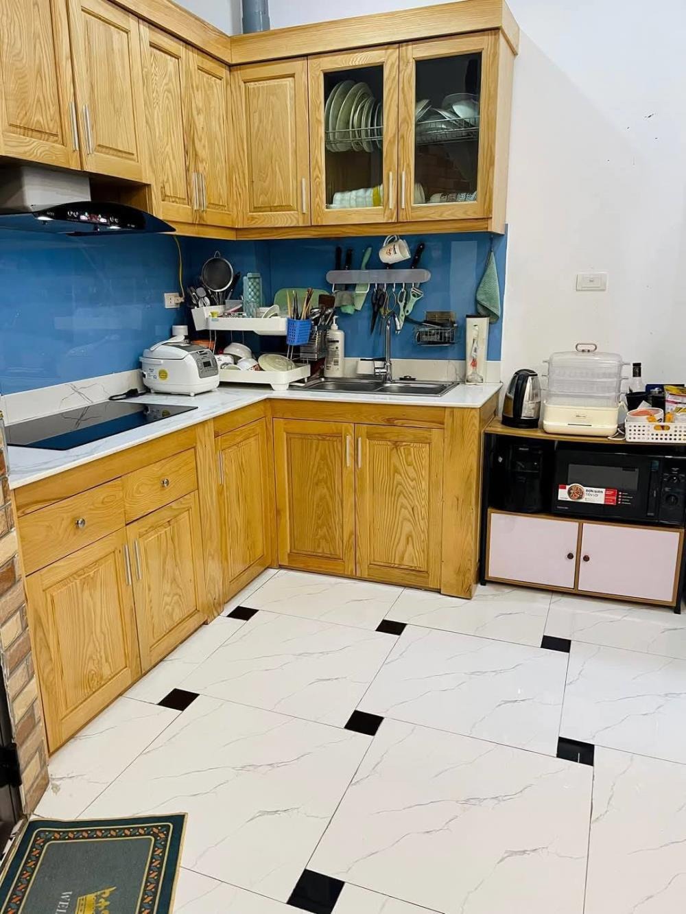 Nhà Nguyễn Khang, Cầu Giấy: 33m², 5 Tầng, Full Nội Thất, 7.2 Tỷ - Vị Trí Đẹp, Tiện Lợi