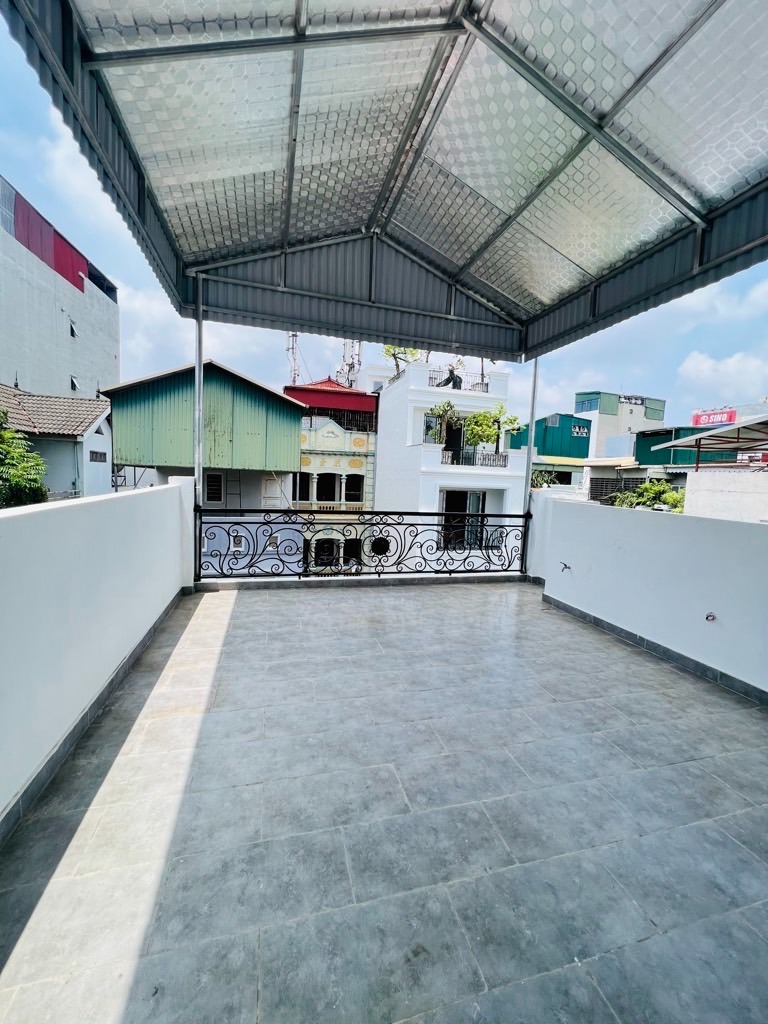 Nhà Mặt Ngõ, 5 Tầng Thang Máy, Kinh Doanh, Trần Khát Chân - 13 tỷ