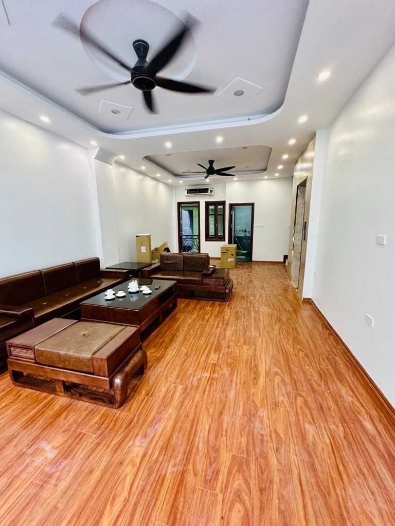 Nhà Mặt Ngõ, 5 Tầng Thang Máy, Kinh Doanh, Trần Khát Chân - 13 tỷ