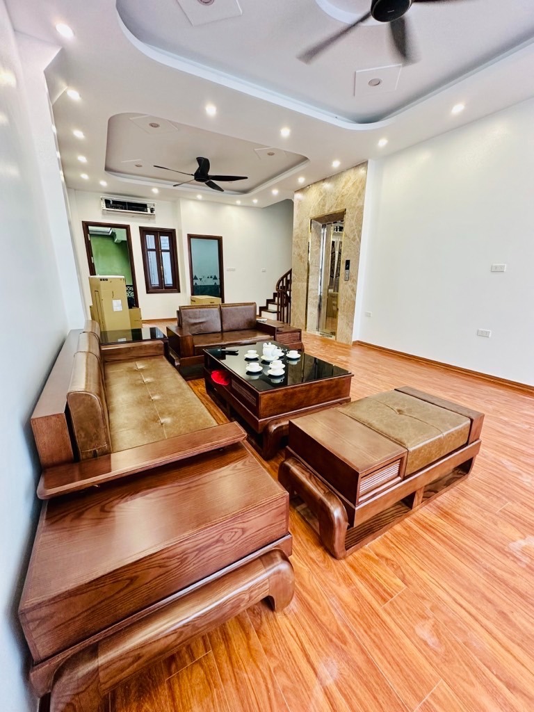 Nhà Mặt Ngõ, 5 Tầng Thang Máy, Kinh Doanh, Trần Khát Chân - 13 tỷ
