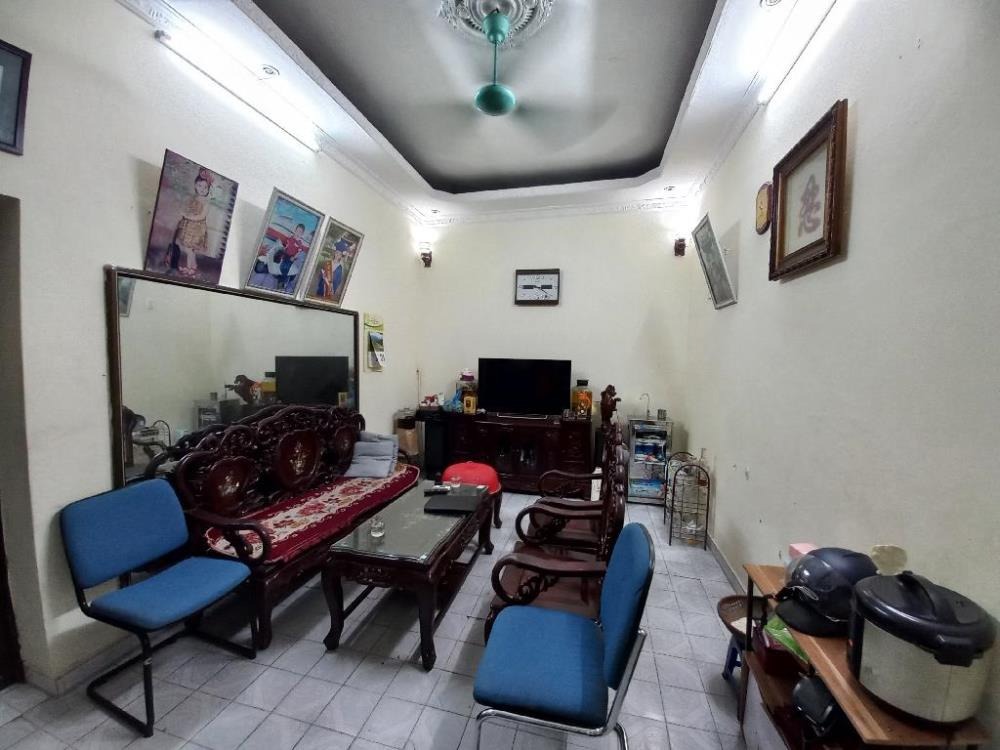 Bán Đất Mặt Tiền Hào Nam - Đống Đa - 74m2 - Giá 13 Tỷ
