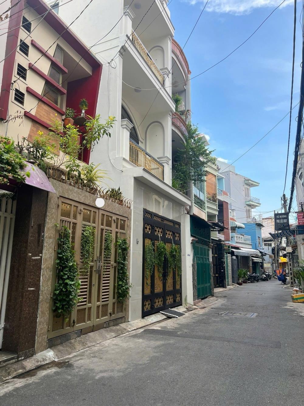 Bán Nhà Đẹp 5 Tầng, Xe Hơi, TTTM Quận 3 - 7.8 Tỷ