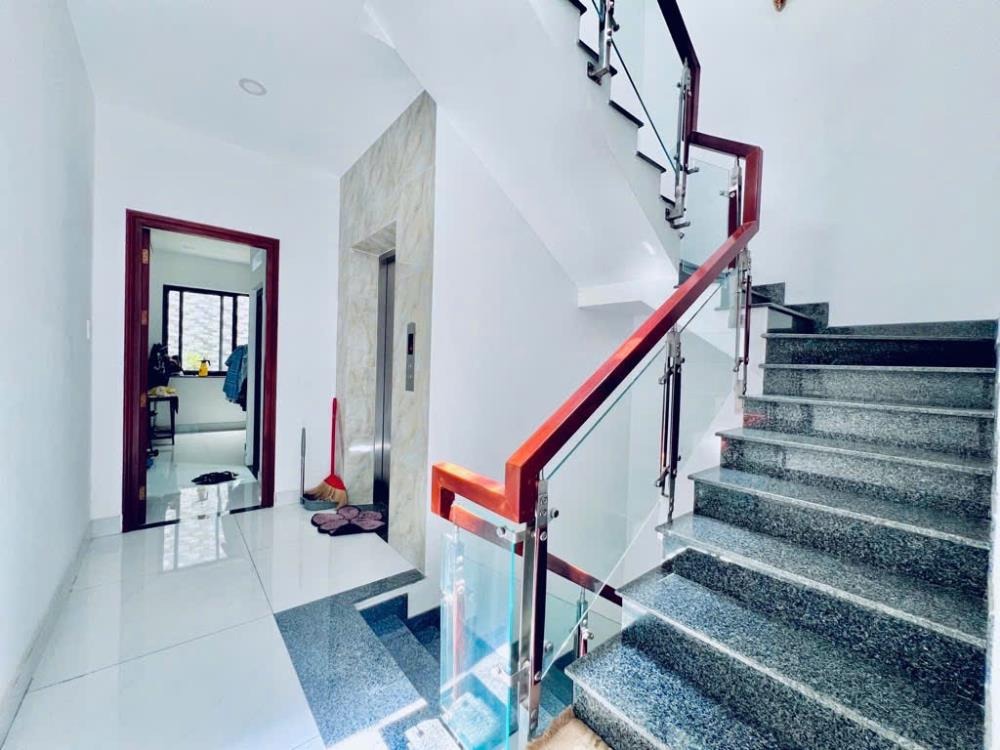 Bán Nhà Tân Bình - Nguyễn Sỹ Sách - 82m² - 6 Tầng - Thang Máy - 12.5 Tỷ